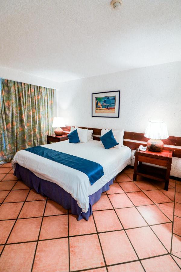 Hotel California Playa El Yaque Exterior foto